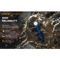 Armytek Wizard C2 Pro Max LR Finnland Limited Edition